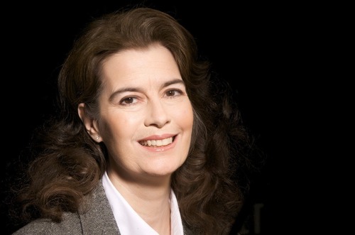 Julia Kirby