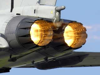 1242414567VnUntxe.jpg