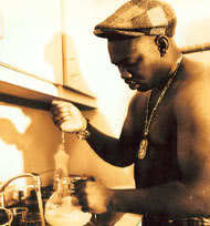 1338858318_Raekwon-Cooking-Crack.jpg