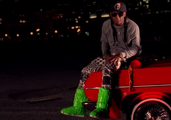 1339458159_lil_wayne-lime_green_uggs.jpg