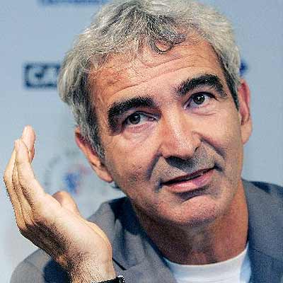 Cameroun - Lions indomptables : Ça murmure pour Domenech Cameroun - Lions indomptables : Ça murmure pour Domenech