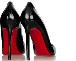 louboutin-pigalle1.jpg