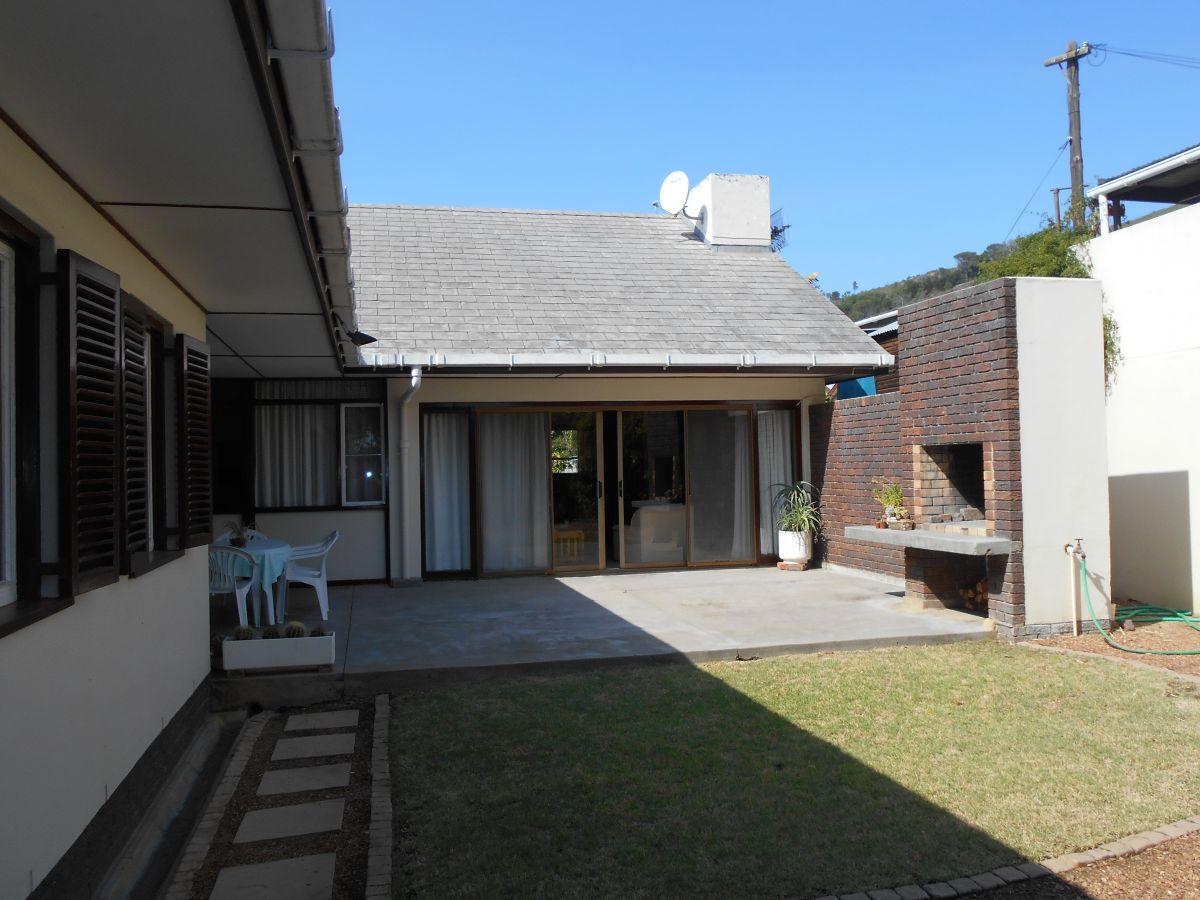 4 Bedroom house for sale in Paarl