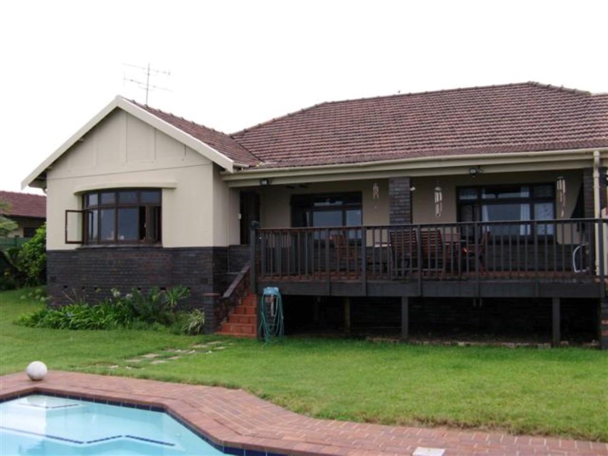 3 Bedroom house for sale in Athlone Park