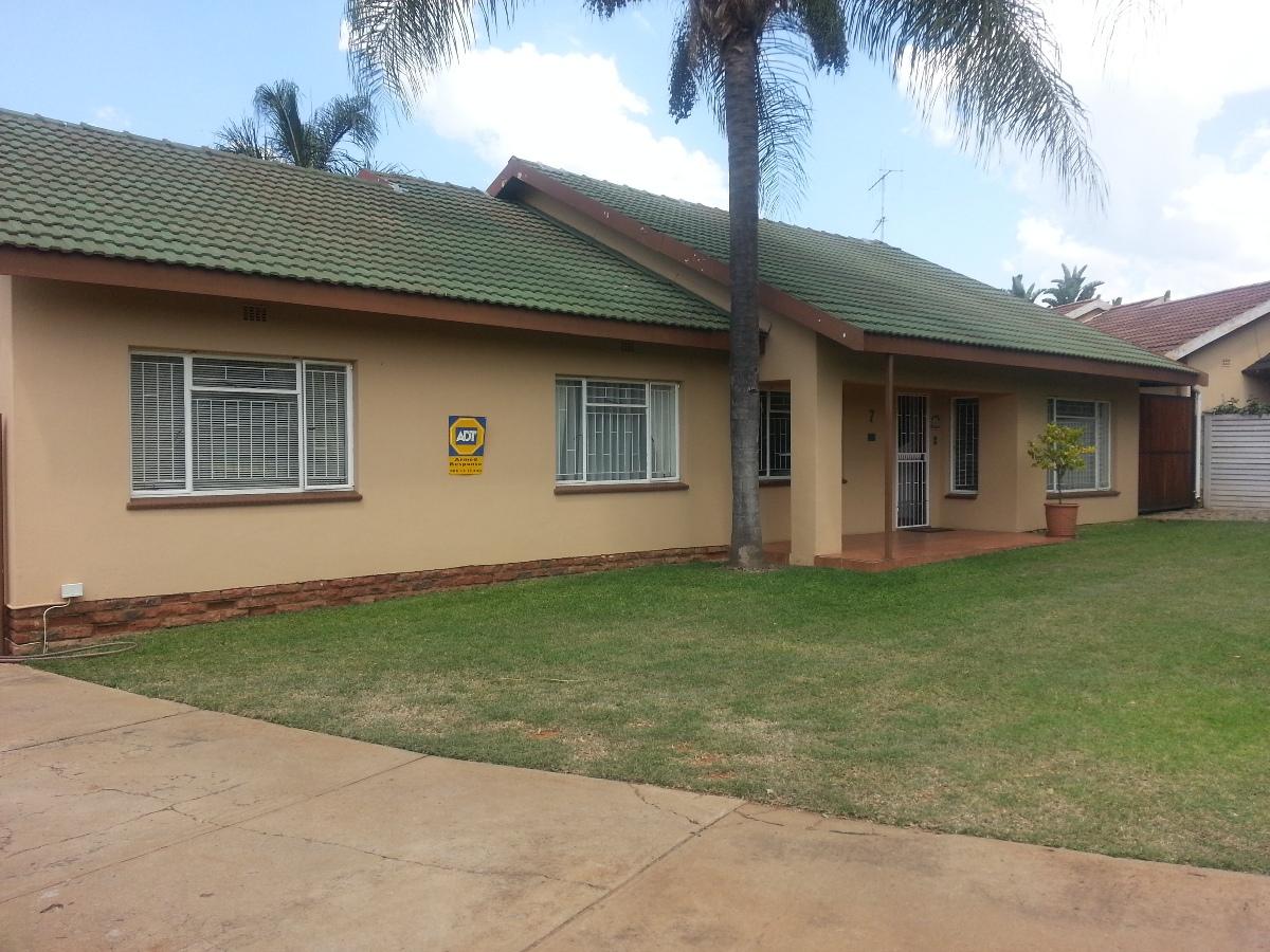 3 Bedroom house for sale in Rustenburg