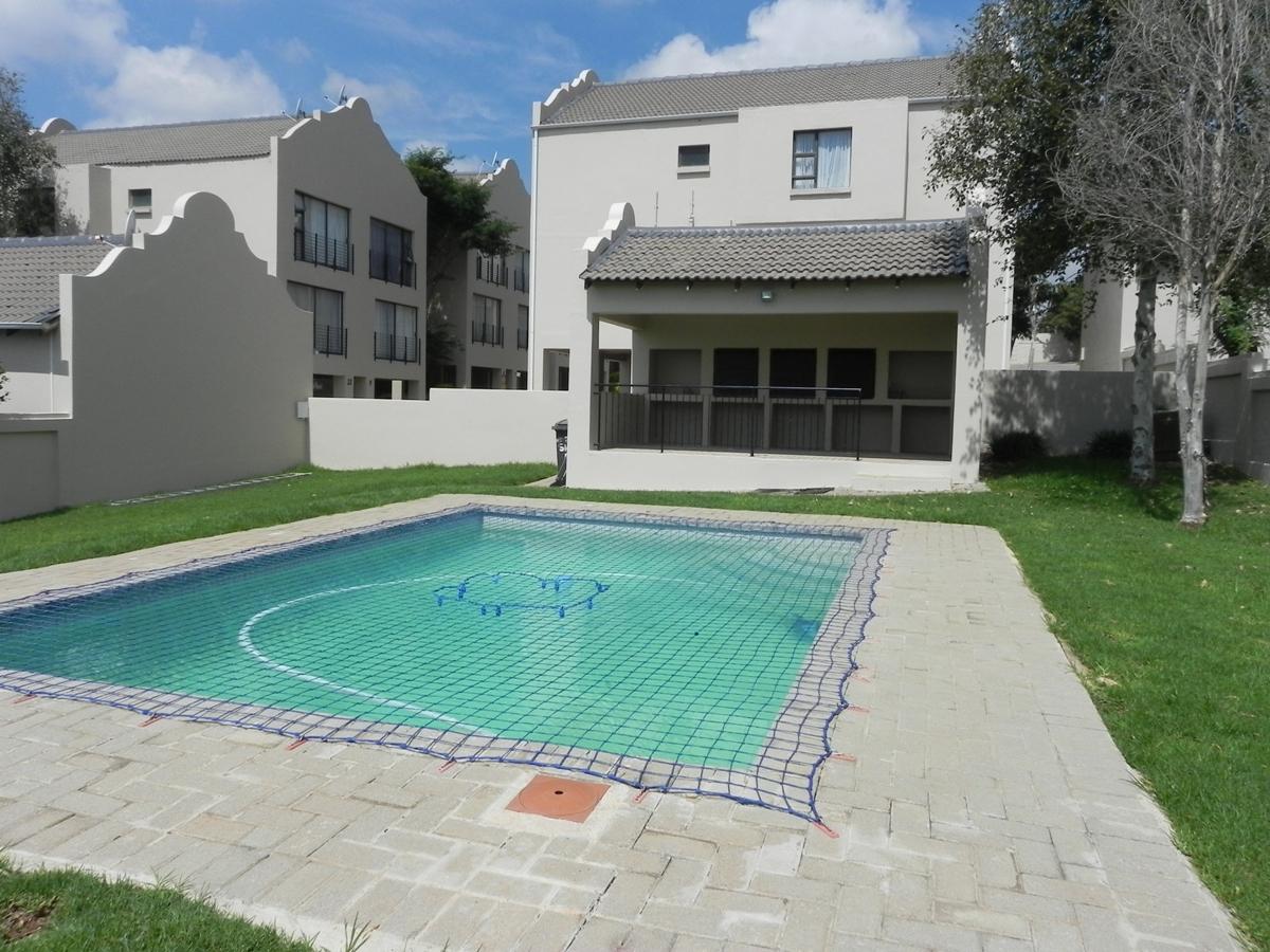 Little Falls, Roodepoort Property for sale Rawson Property Group