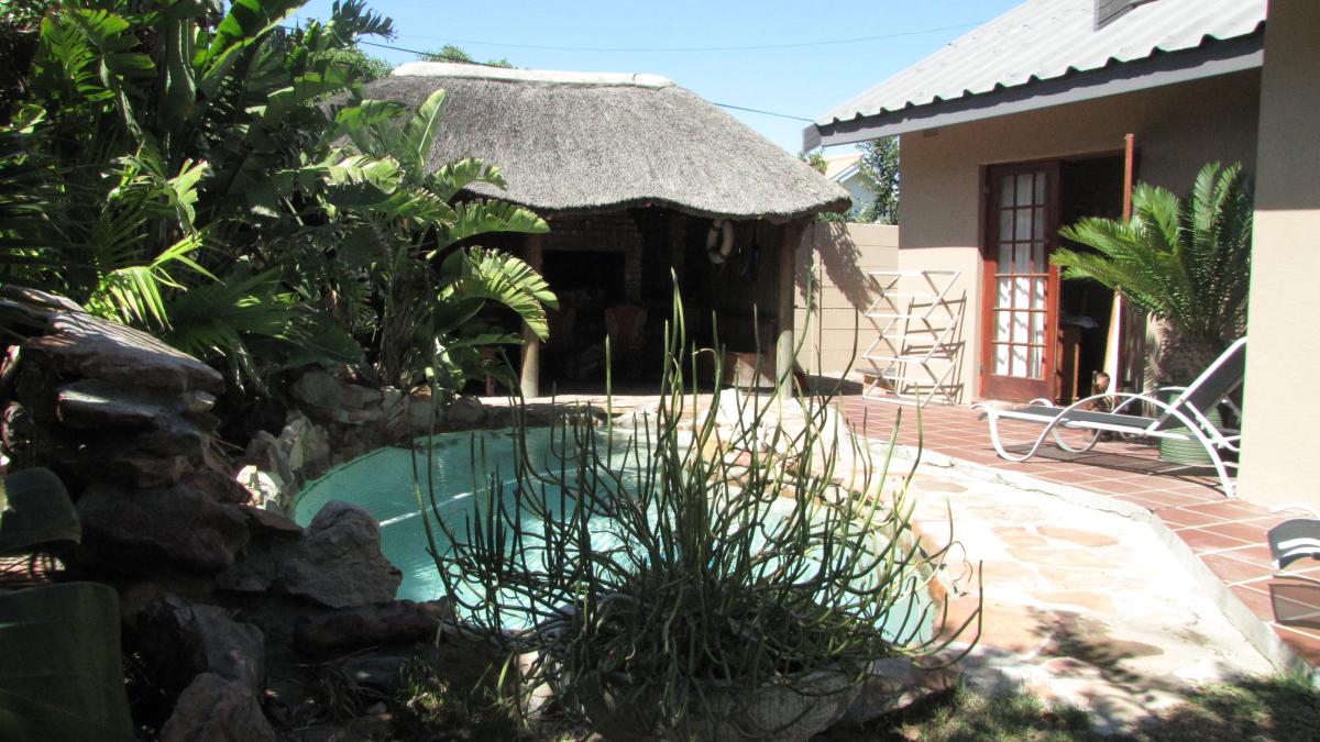 4 Bedroom house for sale in Melkbosstrand