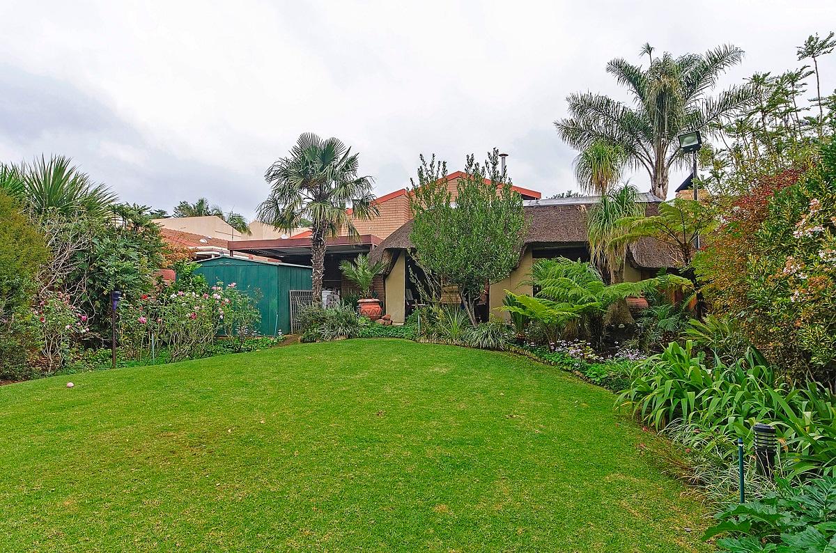 3 Bedroom cluster for sale in Fairland