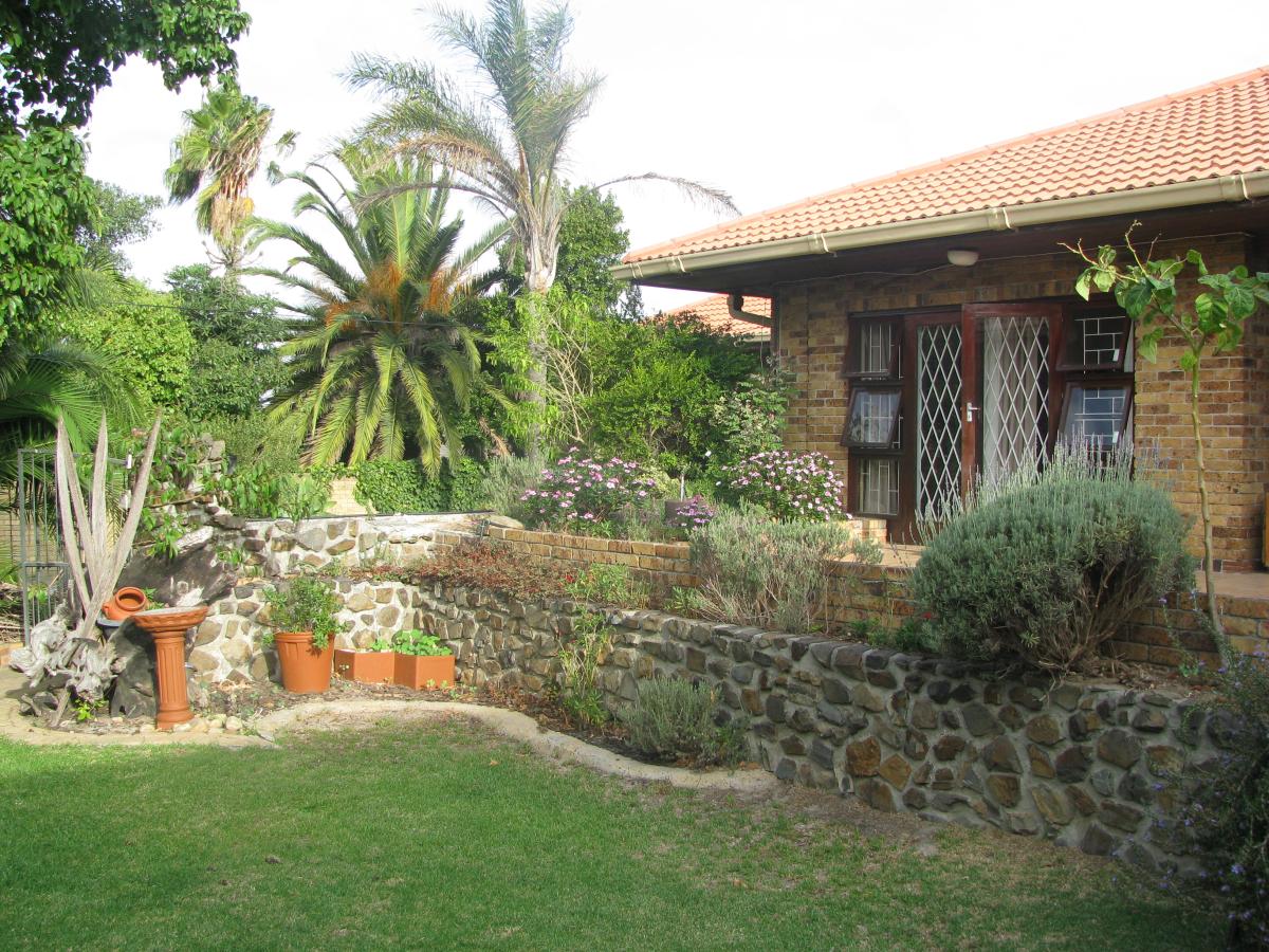 4 Bedroom house for sale in Stellenberg