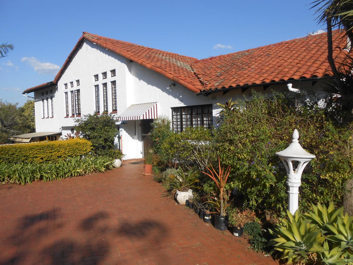 5 Bedroom house for sale in Forest Hills