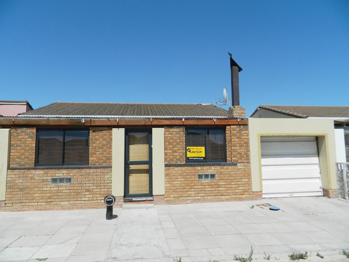 2 Bedroom house for sale in Belhar