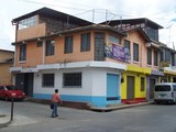 SE ALQUILA INMUEBLE PARA OFICINA