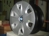 Se venden llantas y tapacubos BMW