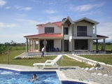 ALQUILER FINCA EN VILLAVICENCIO 