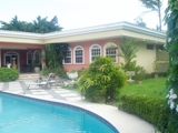 ID-213-ELEGANTE MANSION CON PISCINA EN SAN FRANCISCO - Panamá - Ciudad de Panamá