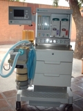 VENDO MAQUINA DE ANESTESIA