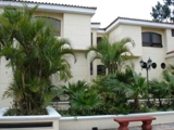 CASA EN ZONA 10