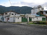 Vendo Casa en el Mejor Punto Comercial de la Ciudad