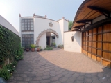 VENDO BONITA CASA