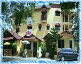 Edificio con Apartments y Shops en la cercanía de playa de Cabarete