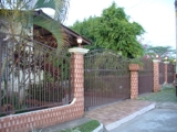 ALQUILO CASA CON BELLO JARDIN - TODA AMOBLADA - PANAMA SAN ANTONIO - Panamá - Ciudad de Panamá