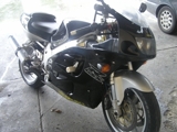 Se vende moto Suzuki GSXR750