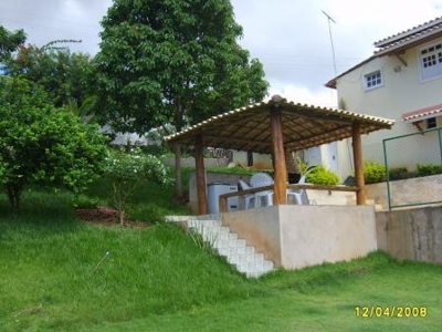 Excelente imovel residencial- 4/4 c/piscina - 15 minutos praia 