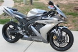 YAMAHA YZF R1 2004 COMO NUEVO