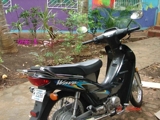 Se vende motocicleta HONDA