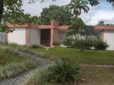QUINTA EN LA URB. LA FLORESTA DE MARACAY DE 1.200 m2 de Terreno Propio y 350 m2 Construcción