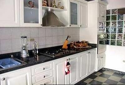 VENDO TOWN HOUSE EN URB. EL BOSQUE - Carabobo - Valencia