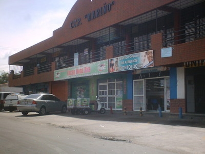 VENDO EXCELENTE LOCAL COMERCIAL EN GUACARA C.C. MARIÑO
