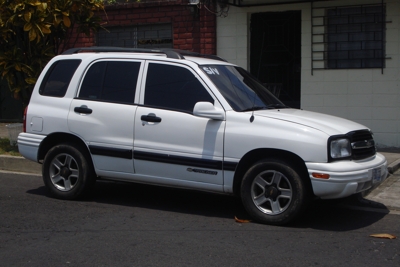 VENDO CAMIONETA