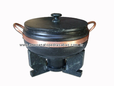 Compre panelas de pedra com acabamento e alça de cobre
