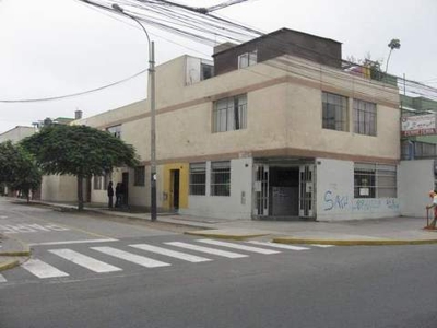 VENDO CASA EN ESQUINA ZONA COMERCIAL – SURCO