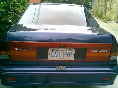 VENDO DAEWOO RACER AÑO 1994