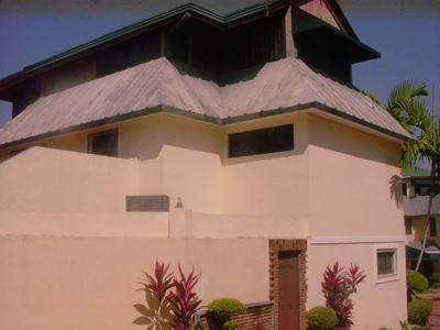 VENDO CASA TIPO VILLA  AMUEBLADA: