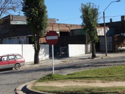 VENDO TERRENO COLONIA DEL SACRAMENTO ZONA CENTRO