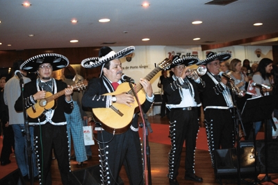 FESTA MEXICANA MÚSICOS E BUFFET EM DOMICILIO