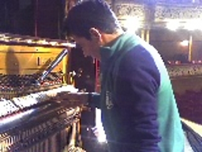 Afinador de pianos, afinación ,venta de pianos, Juan Pablo Alvarado