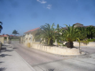 EN COSTA DEL ESTE VENDO TERRENO DE 1,413MTS2 A690.00 EL MTS2