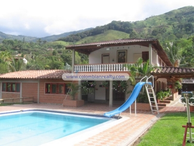 Hermosa finca de descanso en Barbosa (Medellin-Colombia) Cod.349 - Antioquia - Medellín