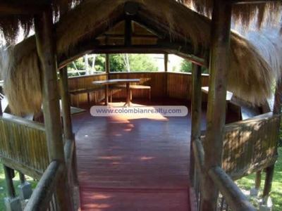 Cómoda Finca de recreo en Barbosa (Medellin-Colombia) Cod.347 - Antioquia - Medellín
