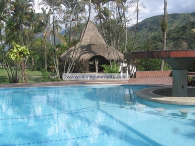 Finca en la mejor zona de descanso (Medellin-Colombia) Cod.281 - Antioquia - Medellín