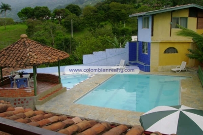 Hermosa finca en el totumo (Medellin-Colombia) Cod.412 - Antioquia - Medellín