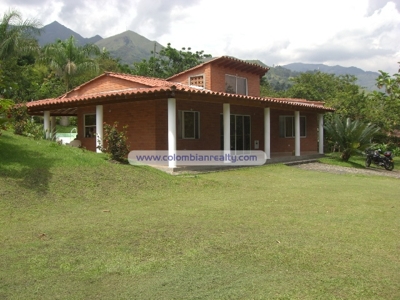 Finca para descanso (Medellin-Colombia) Cod.447 - Antioquia - Medellín