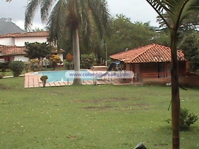La mejor finca para día de sol (Medellin-Colombia) Cod.455 - Antioquia - Medellín