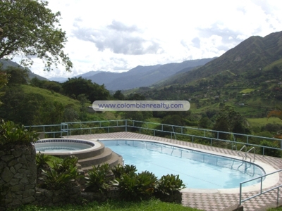 Finca amoblada en Barbosa (Medellin-Colombia) Cod.479
