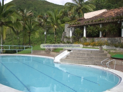 Finca amoblada en Barbosa (Medellin-Colombia) Cod.479 - Antioquia - Medellín