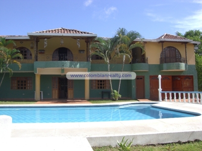 Descanso en San Jerónimo (Medellin-Colombia) Cod.490 - Antioquia - Medellín